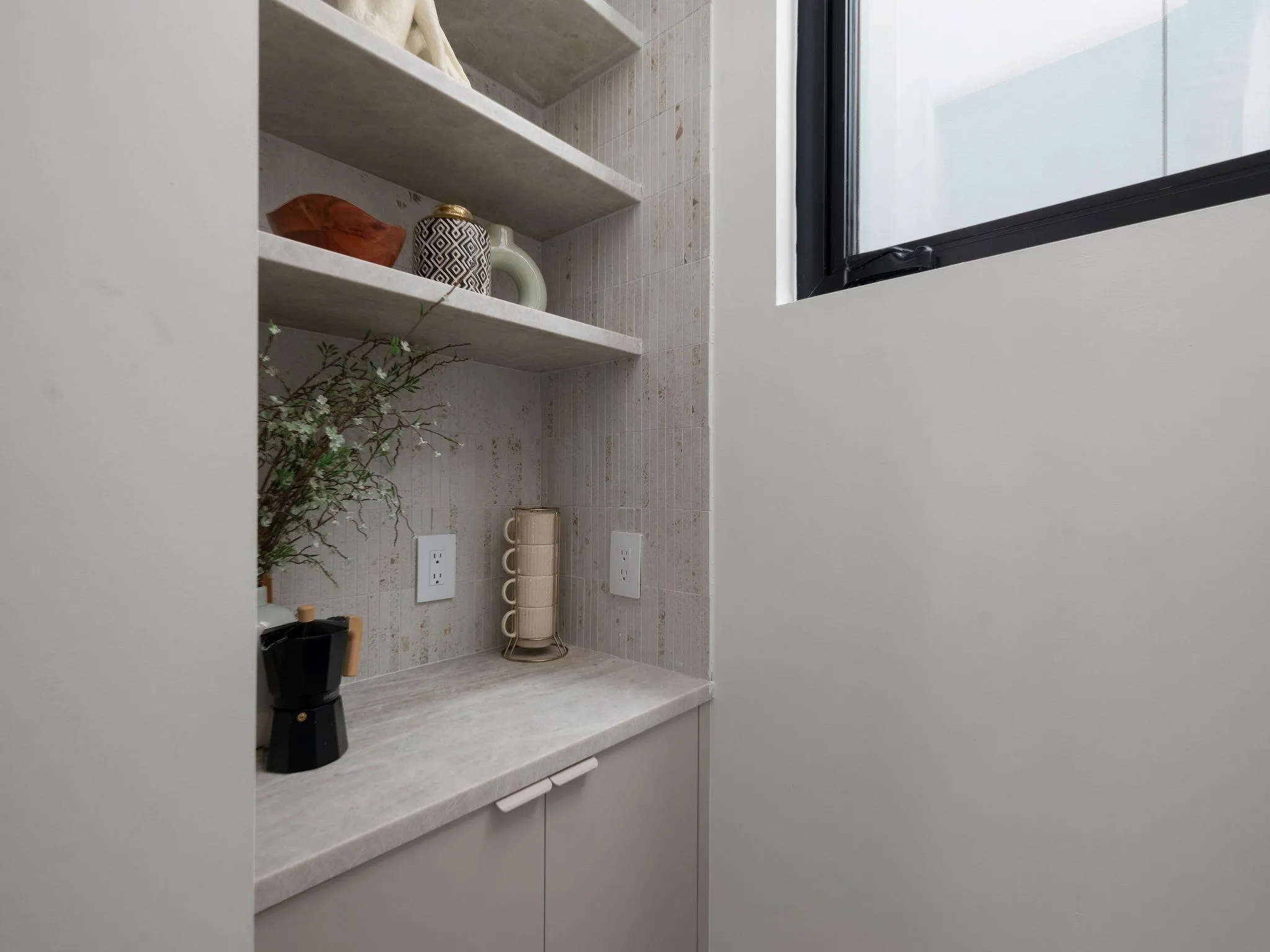 Photo 4 of 111 MILDRED ST #3