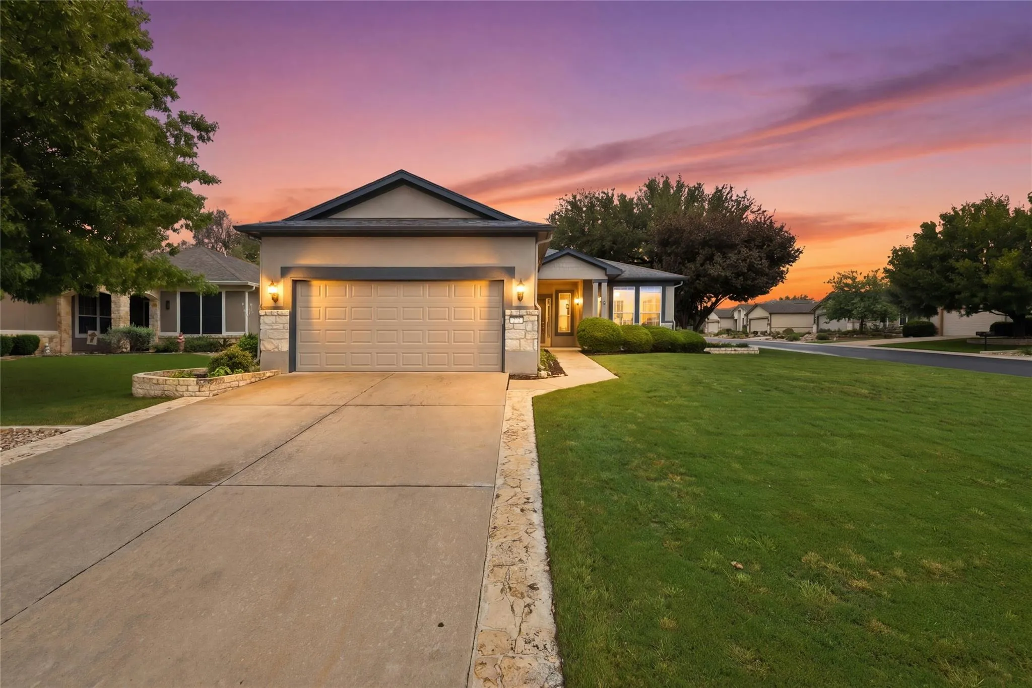 Photo of 202 PALMETTO DR, Georgetown, TX, 78633