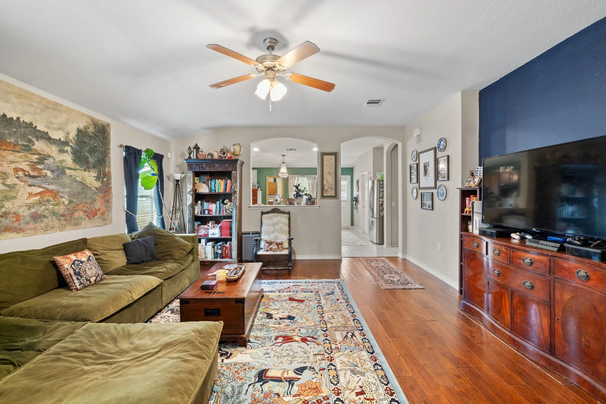 Photo 5 of 8912 CHINA ROSE DR