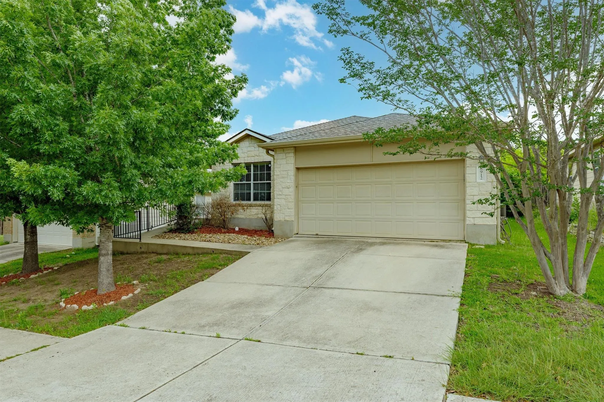 Photo of 8912 CHINA ROSE DR, Austin, TX, 78724