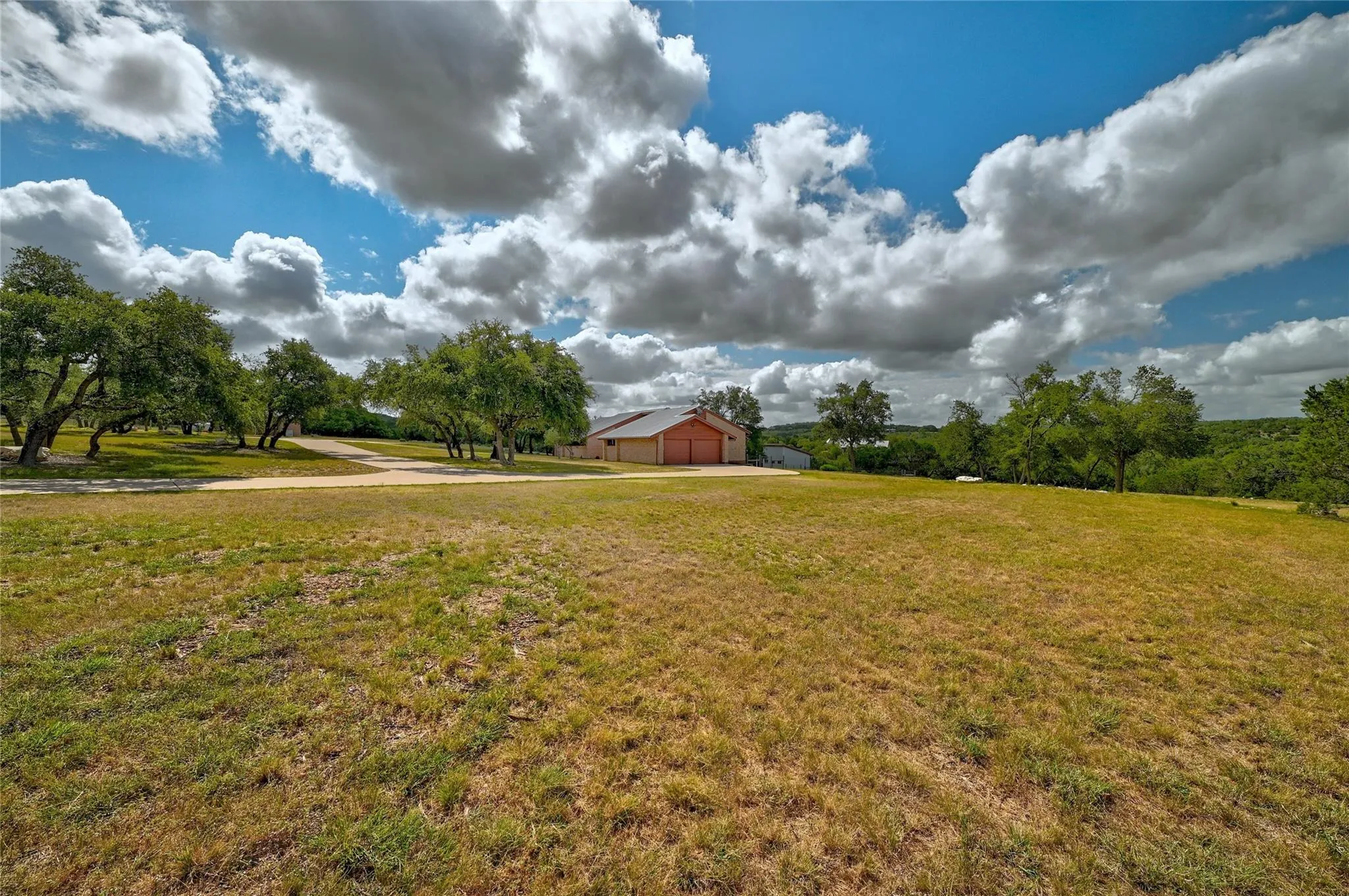 Photo 4 of 300 SYCAMORE VALLEY RD