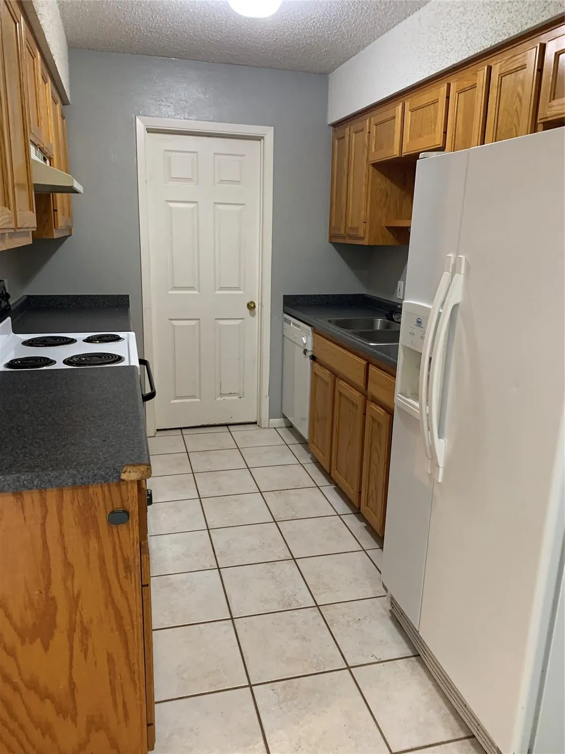Photo 2 of 413-415 LIVE OAK ST #A & B