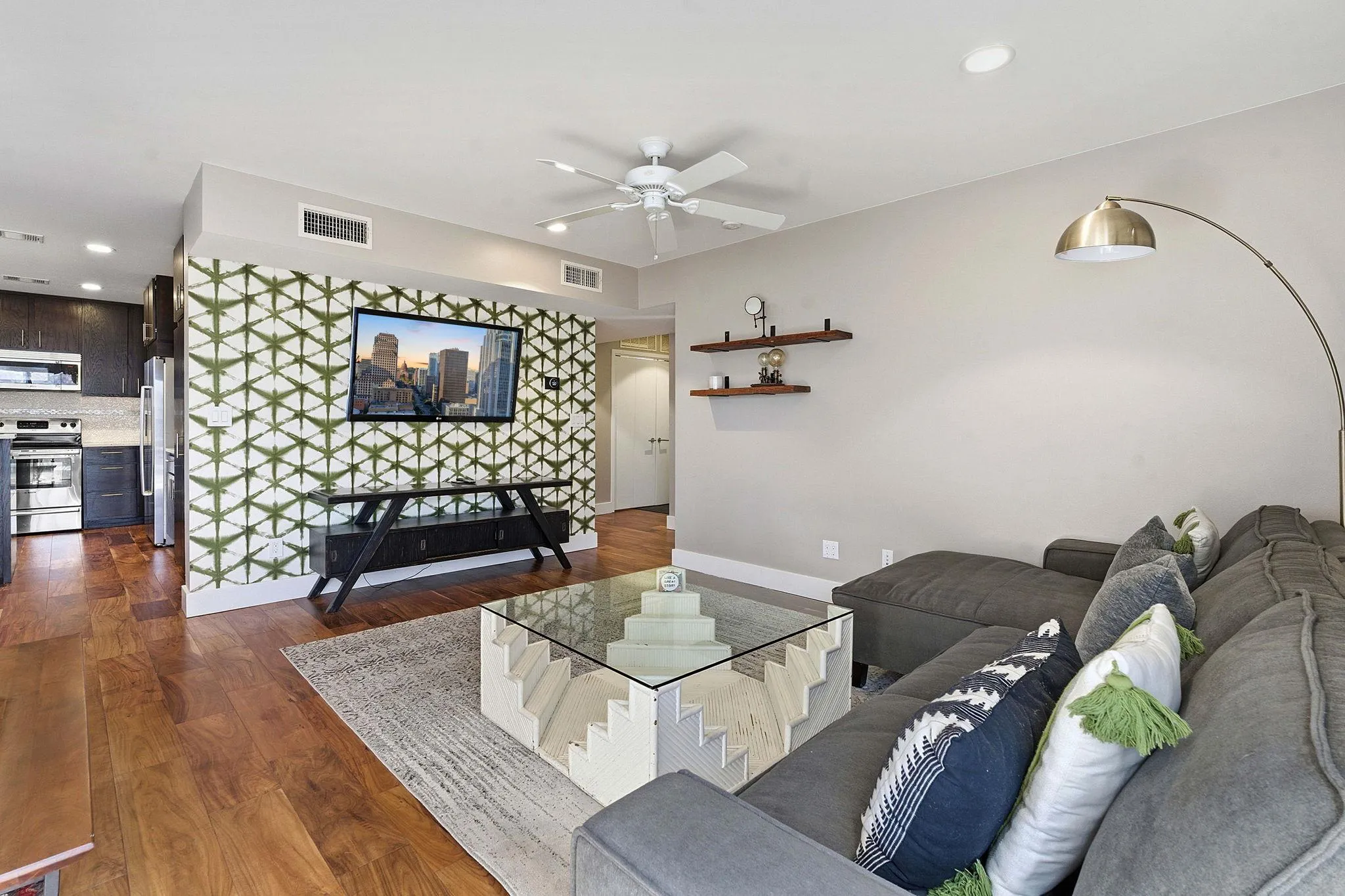 Photo of 904 WEST AVE #214, Austin, 78701