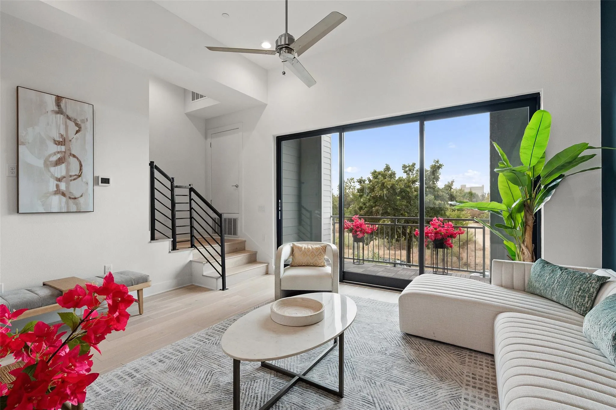 Photo 5 of 2805 MCCURDY ST #2