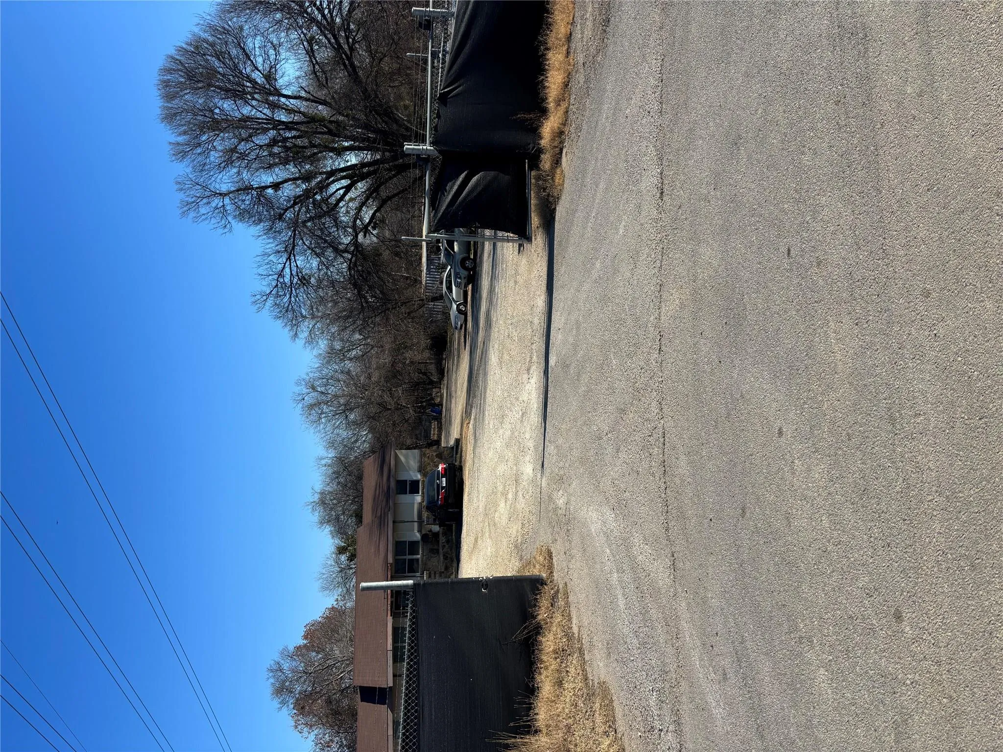 Photo 3 of 2214 GARDENIA DR