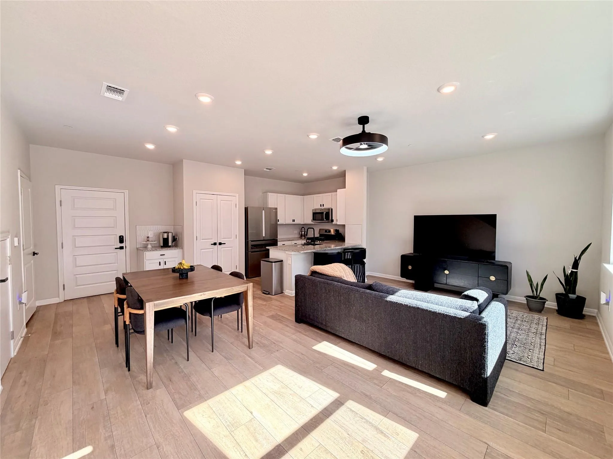 Photo of 9015 CATTLE BARON PATH #1803, Austin, TX, 78747