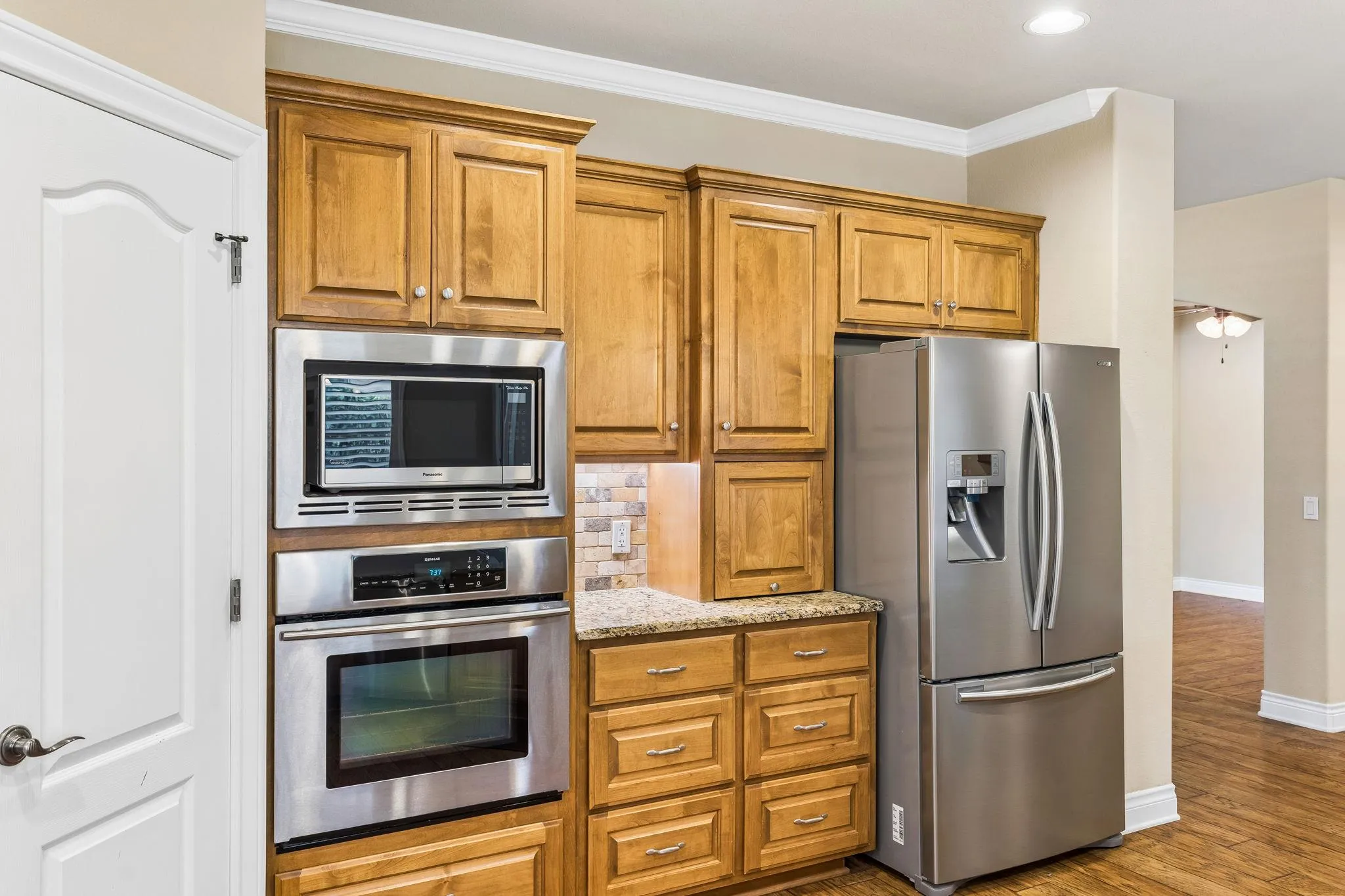 Photo 5 of 4802 HIDDEN SPRINGS TRL