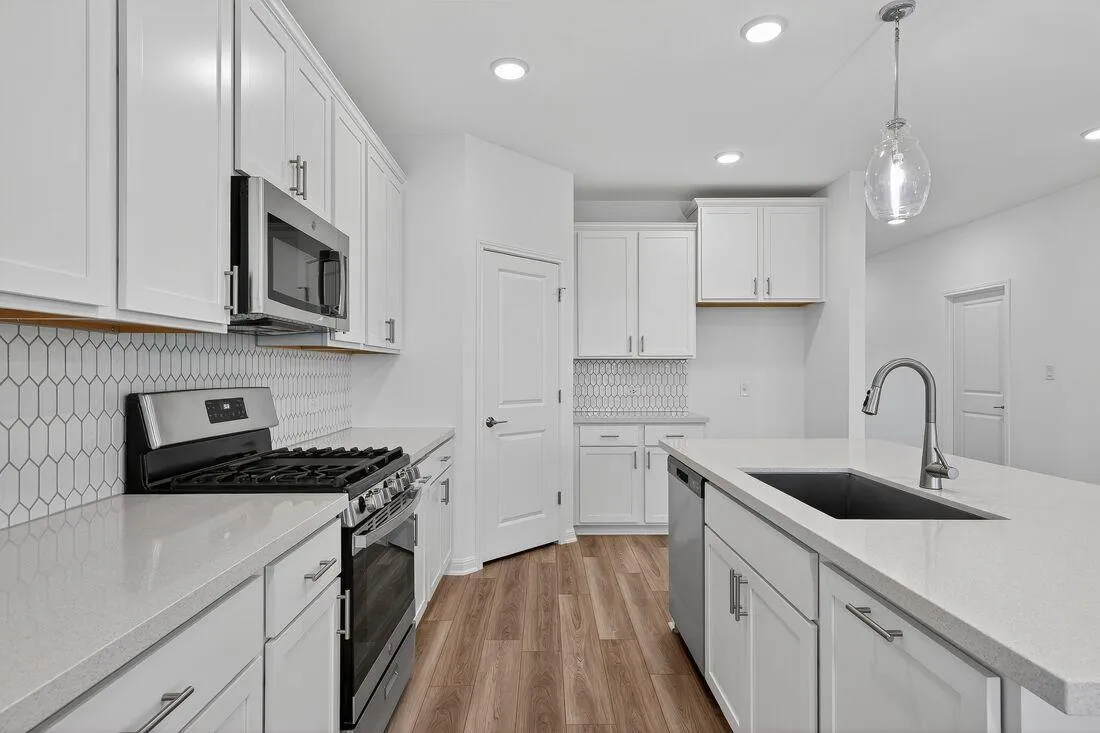 Photo 3 of 1709 LORANT LN
