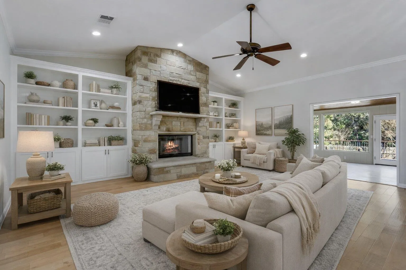 Photo of 2009 AMERICAN DR, Lago Vista, TX, 78645