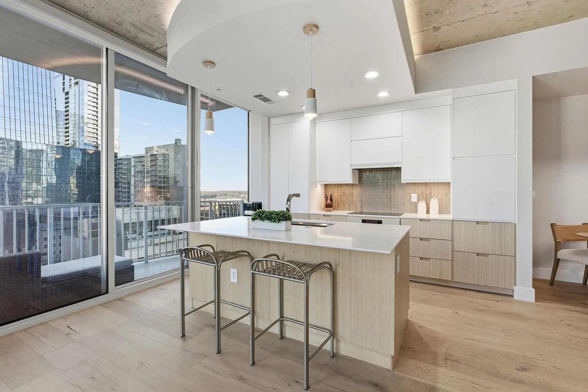 Photo 5 of 360 NUECES ST #1217