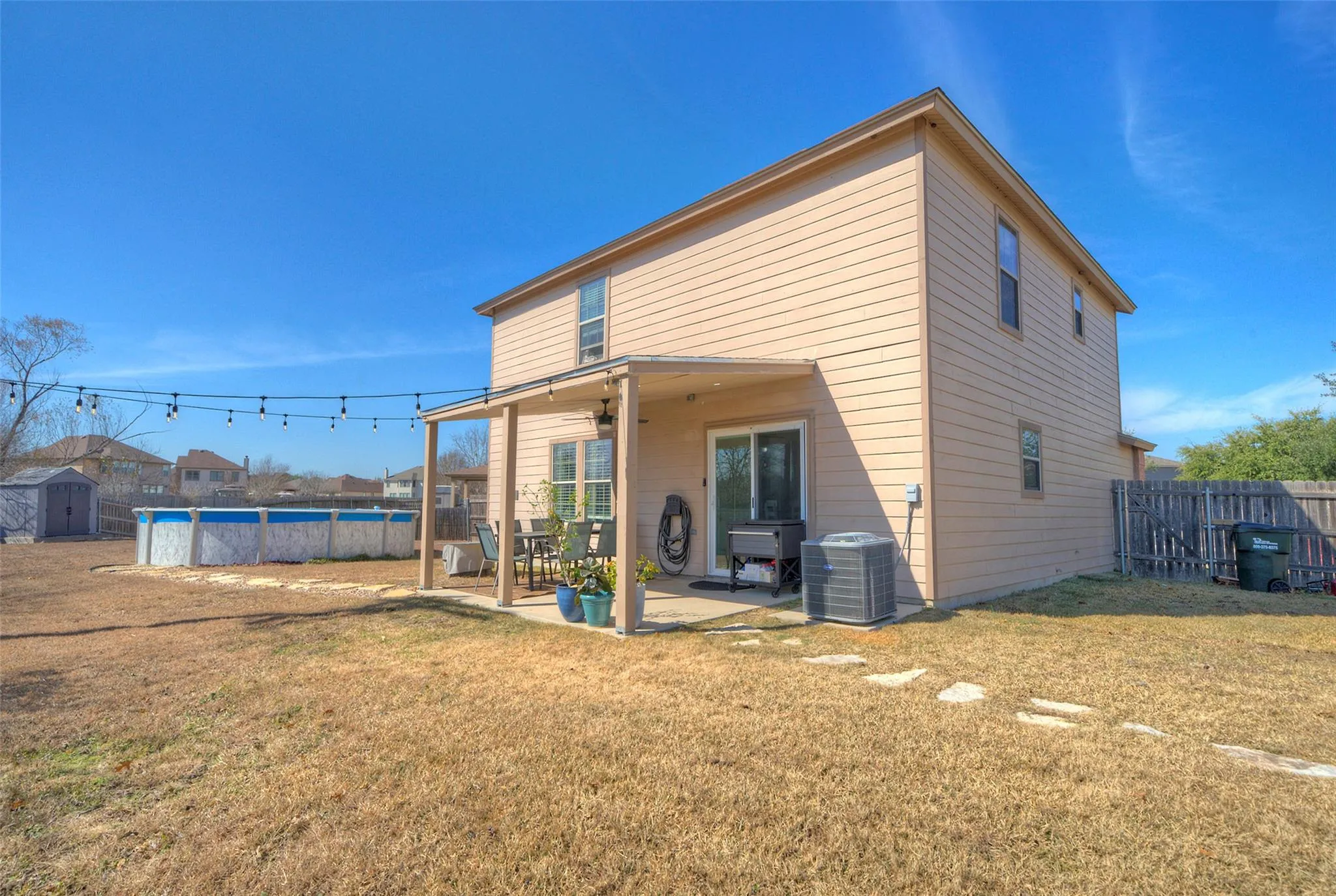Photo 5 of 370 HOLLY GROVE ST