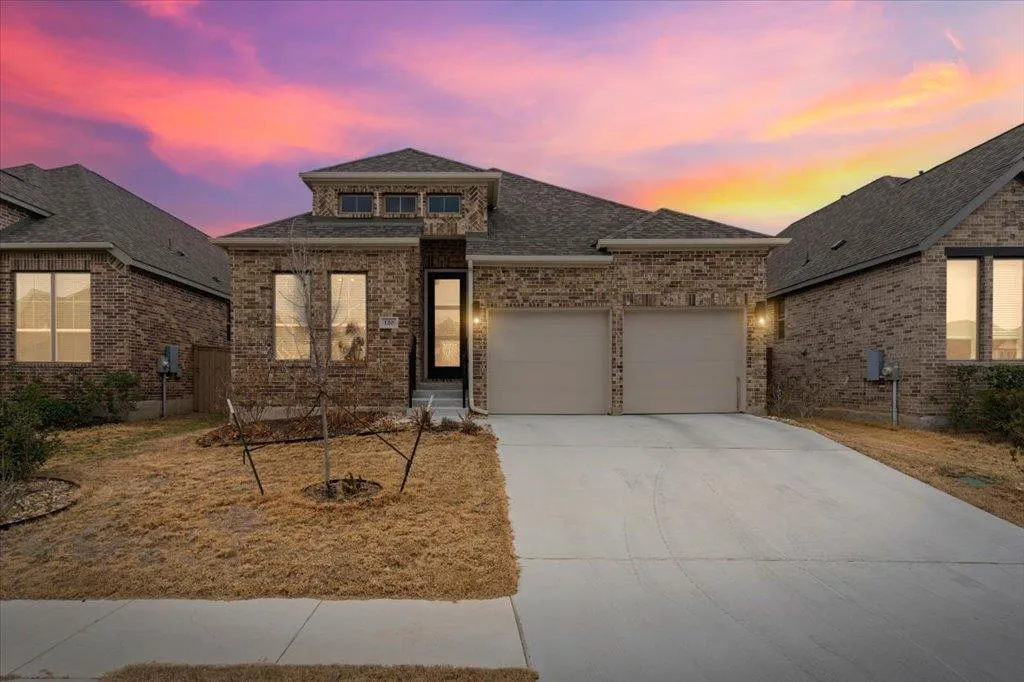 Photo of 120 PLUMBAGO LOOP, Bastrop, TX, 78602