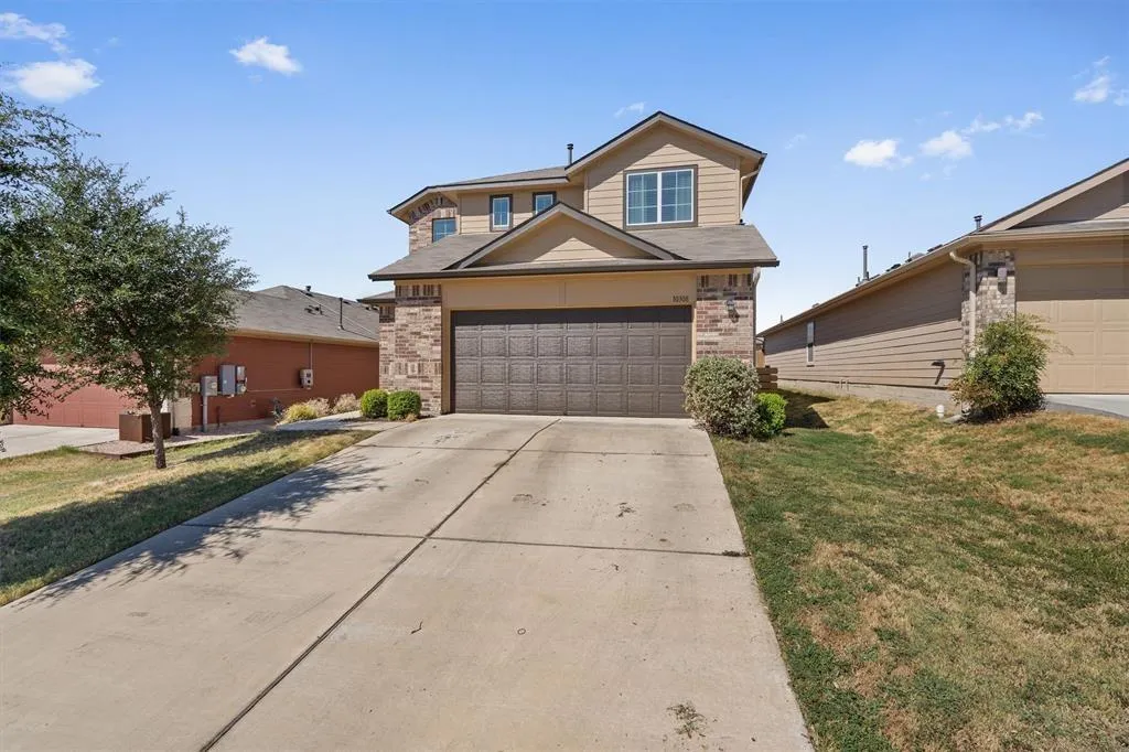 Photo 4 of 10308 HATTON LN