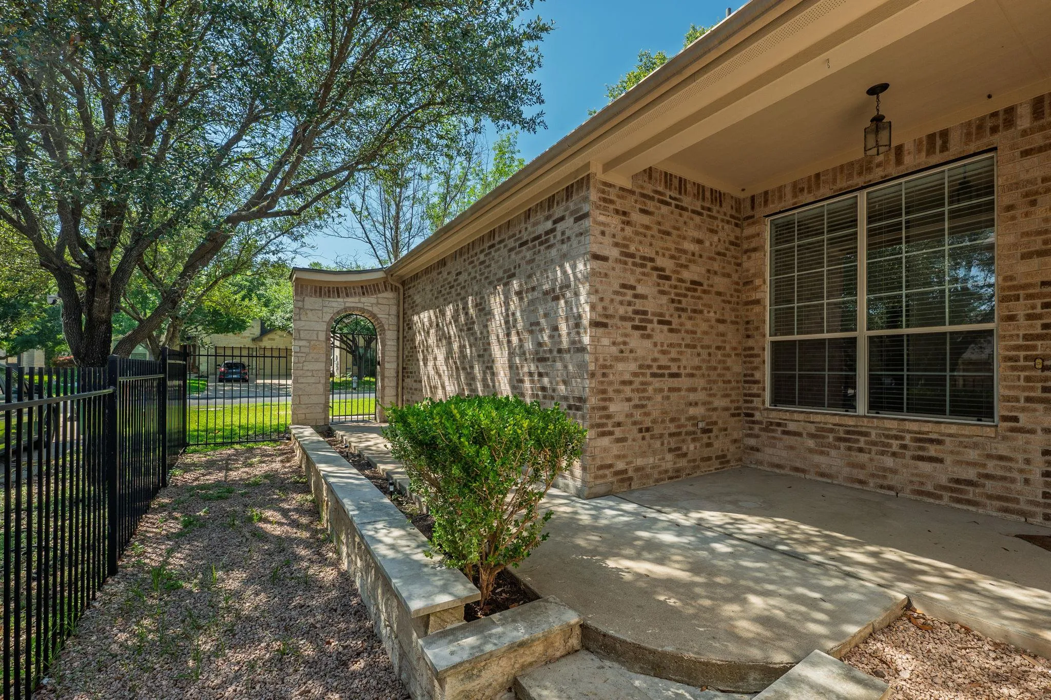 Photo 4 of 12603 PALFREY DR