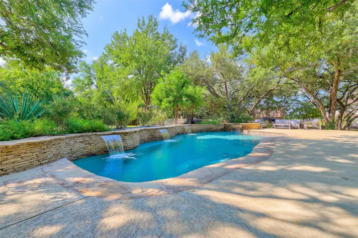 111 Roberts Cir, Georgetown, Texas 78633