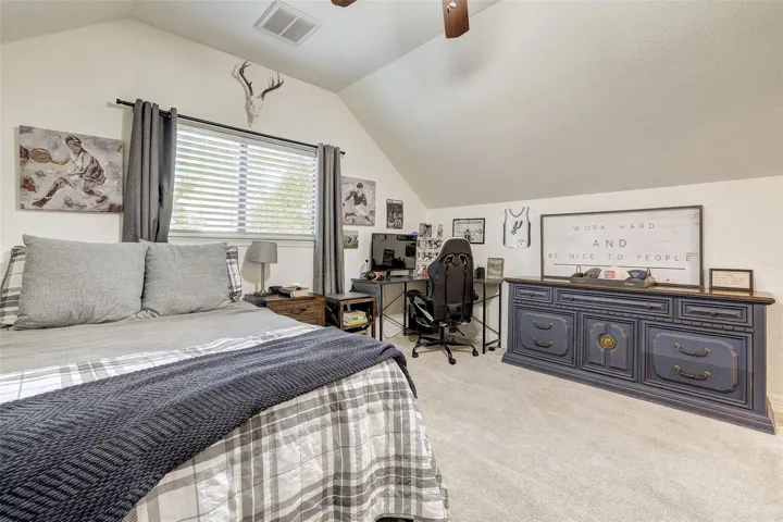 4th Bedroom upstairs