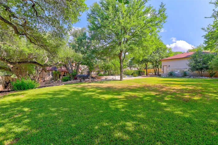 111 Roberts Cir, Georgetown, Texas 78633