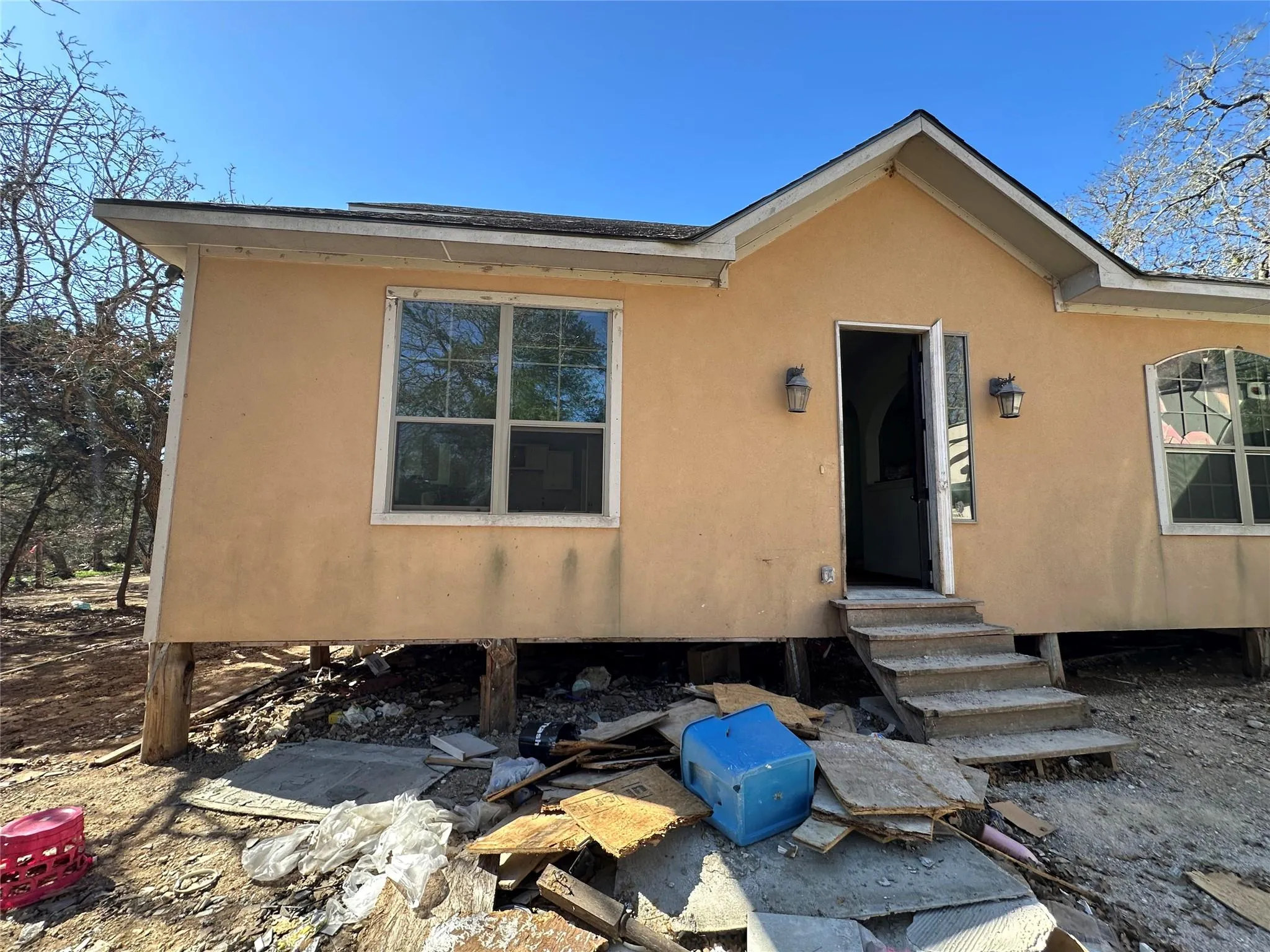 Photo of 170 SCARLET HARTS LN, Dale, TX, 78616