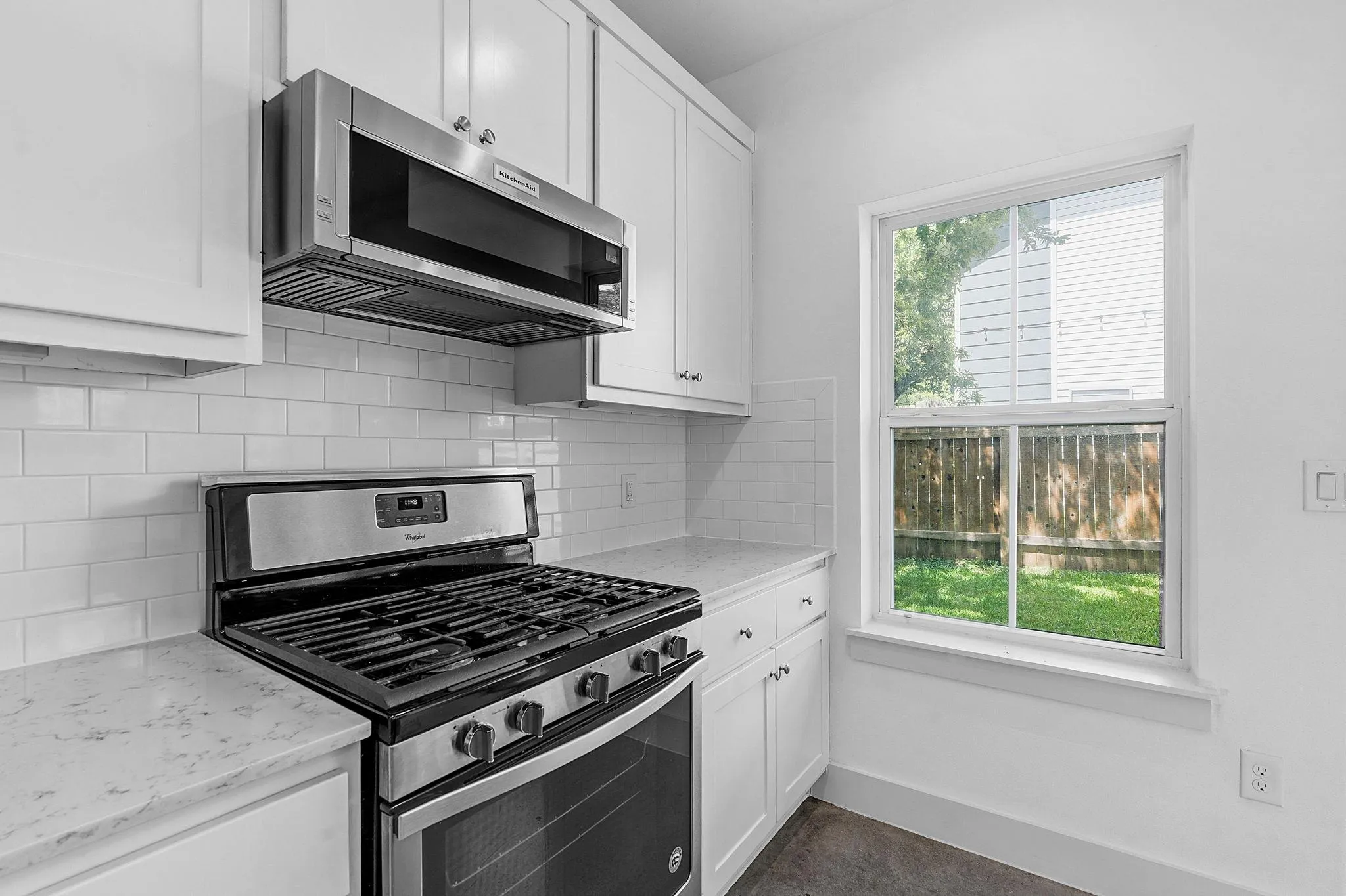 Photo 5 of 2000 E 18TH ST #B