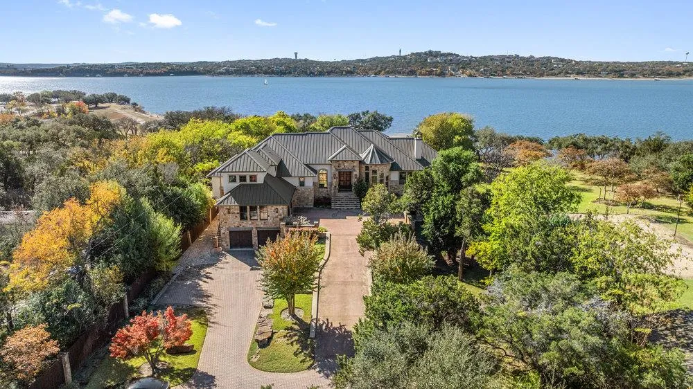 Photo of 14423 RIDGETOP TER, Austin, 78732