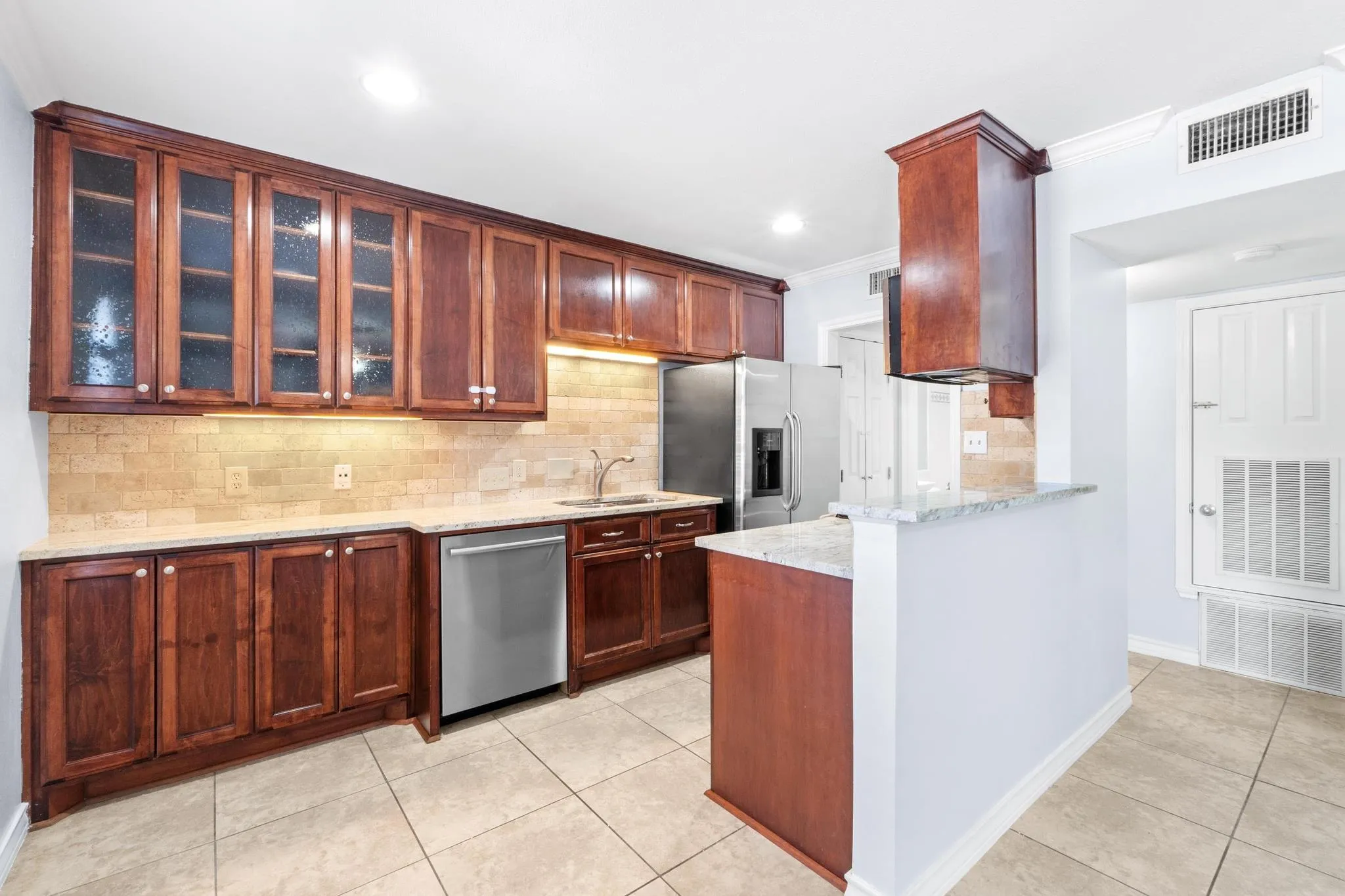 Photo 2 of 407 E 45TH ST #108