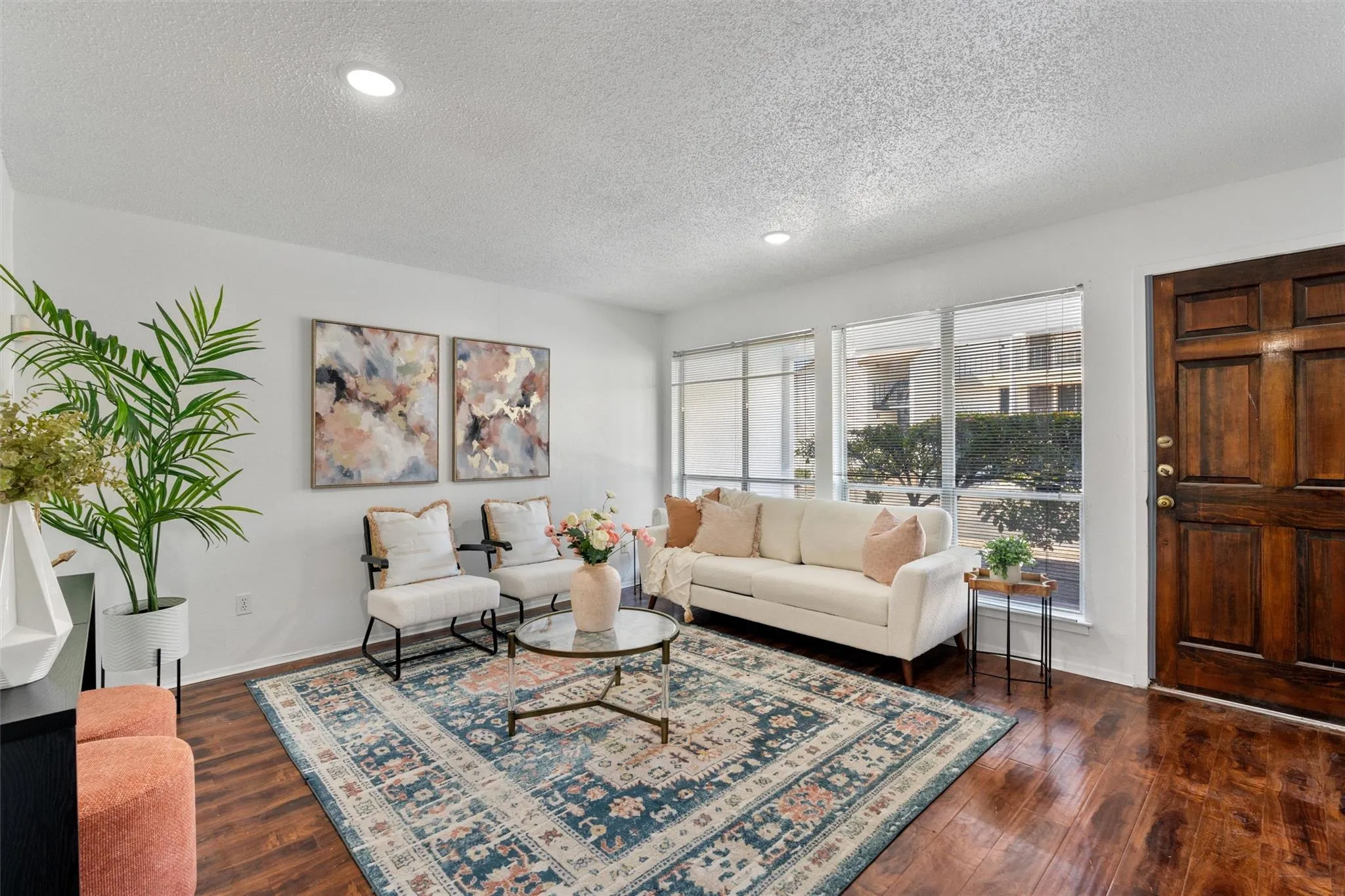 Photo of 6910 HART LN #203, Austin, TX, 78731