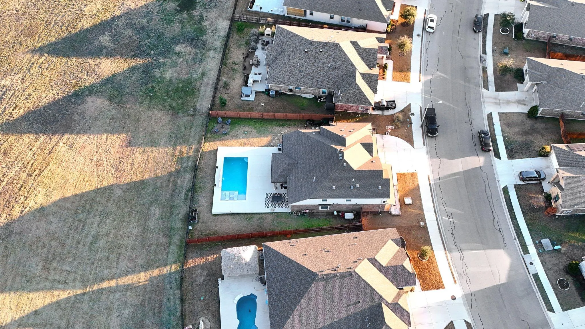 Photo 5 of 16828 AVENTURA AVE