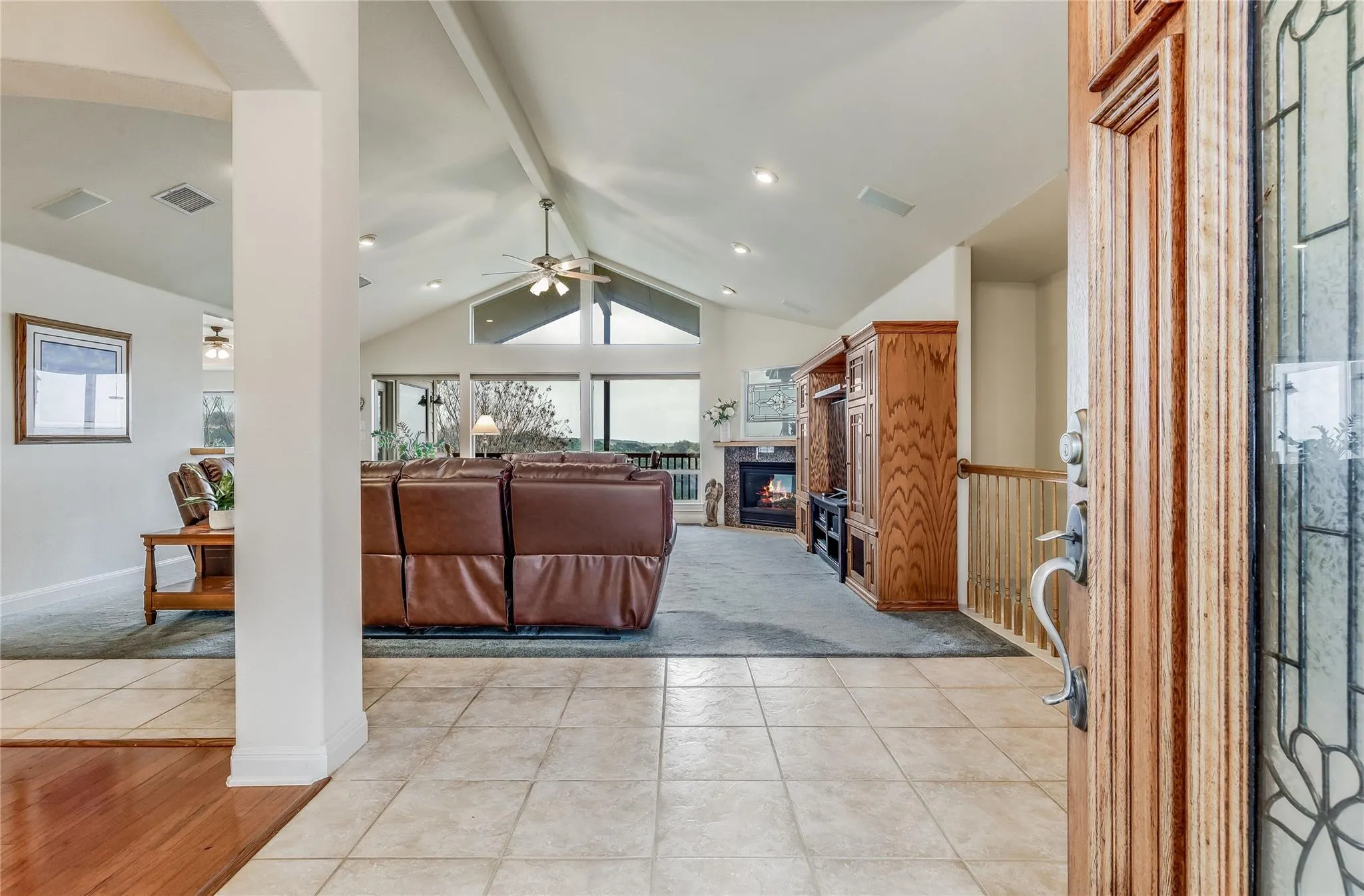 Photo 5 of 20711 HENRY AVE