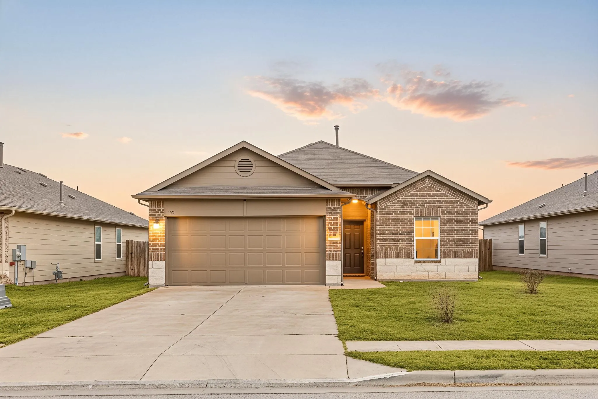 Photo of 152 CIBOLO CREEK DR, Kyle, TX, 78640