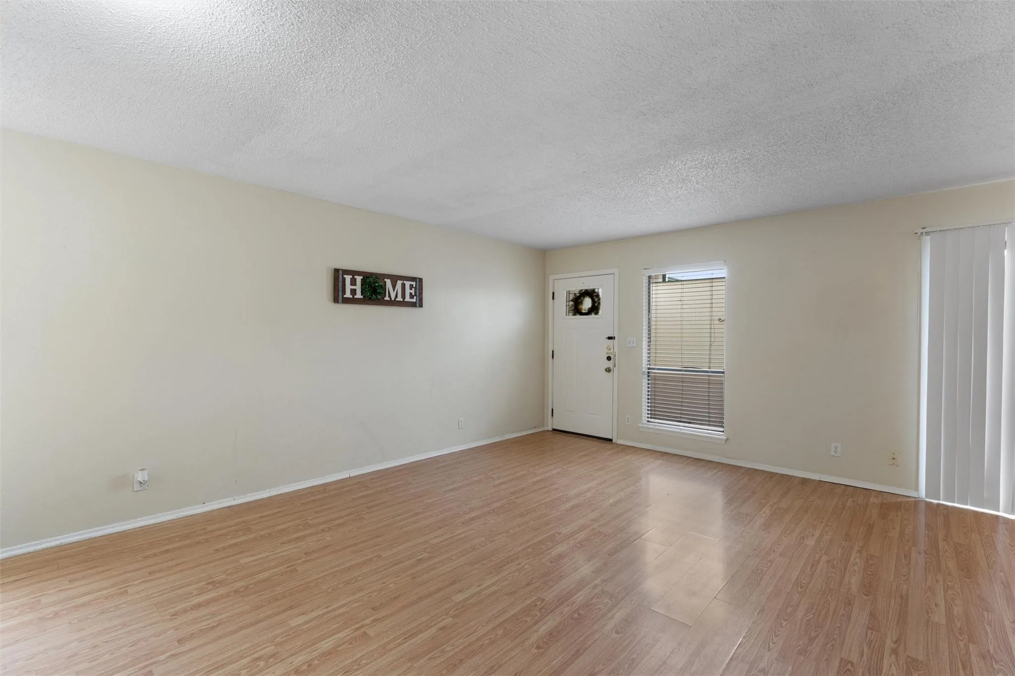 Photo 5 of 6718 SILVERMINE DR #704