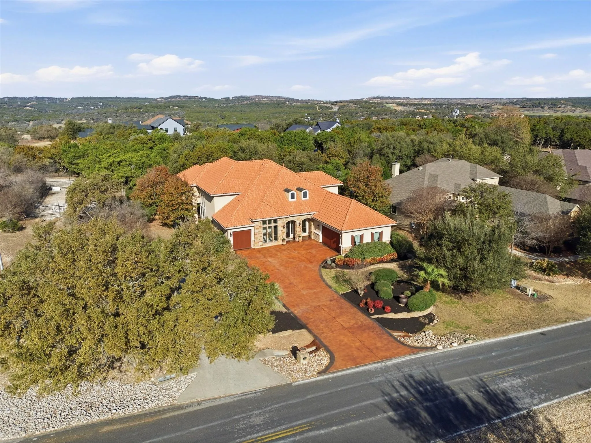 Photo 5 of 2312 LAKEHURST RD