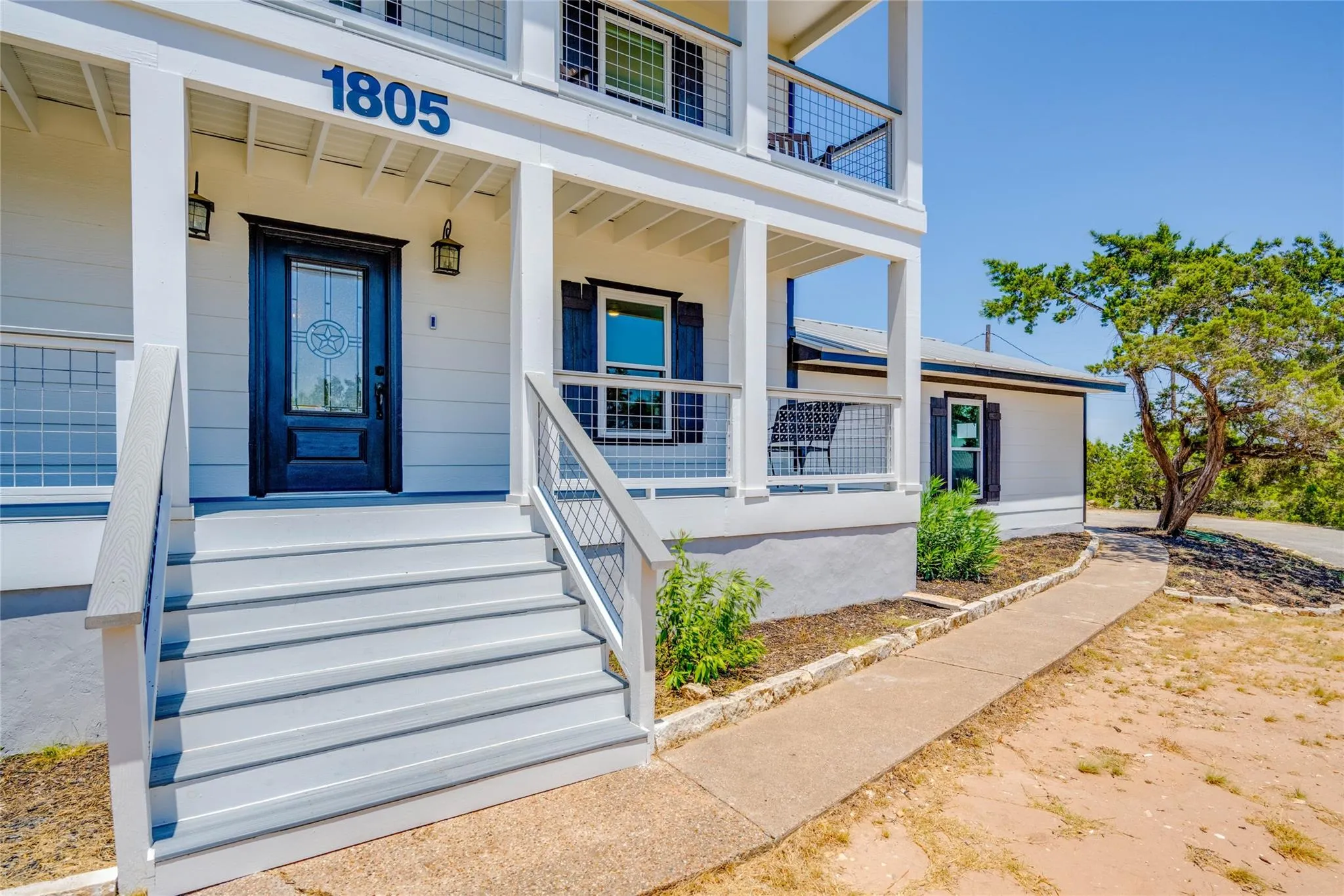 Photo 4 of 1805 SPRING VALLEY DR