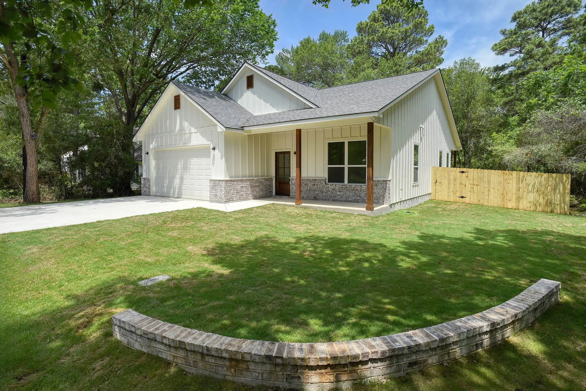 Photo of 104 PONY GRASS LN, Bastrop, TX, 78602