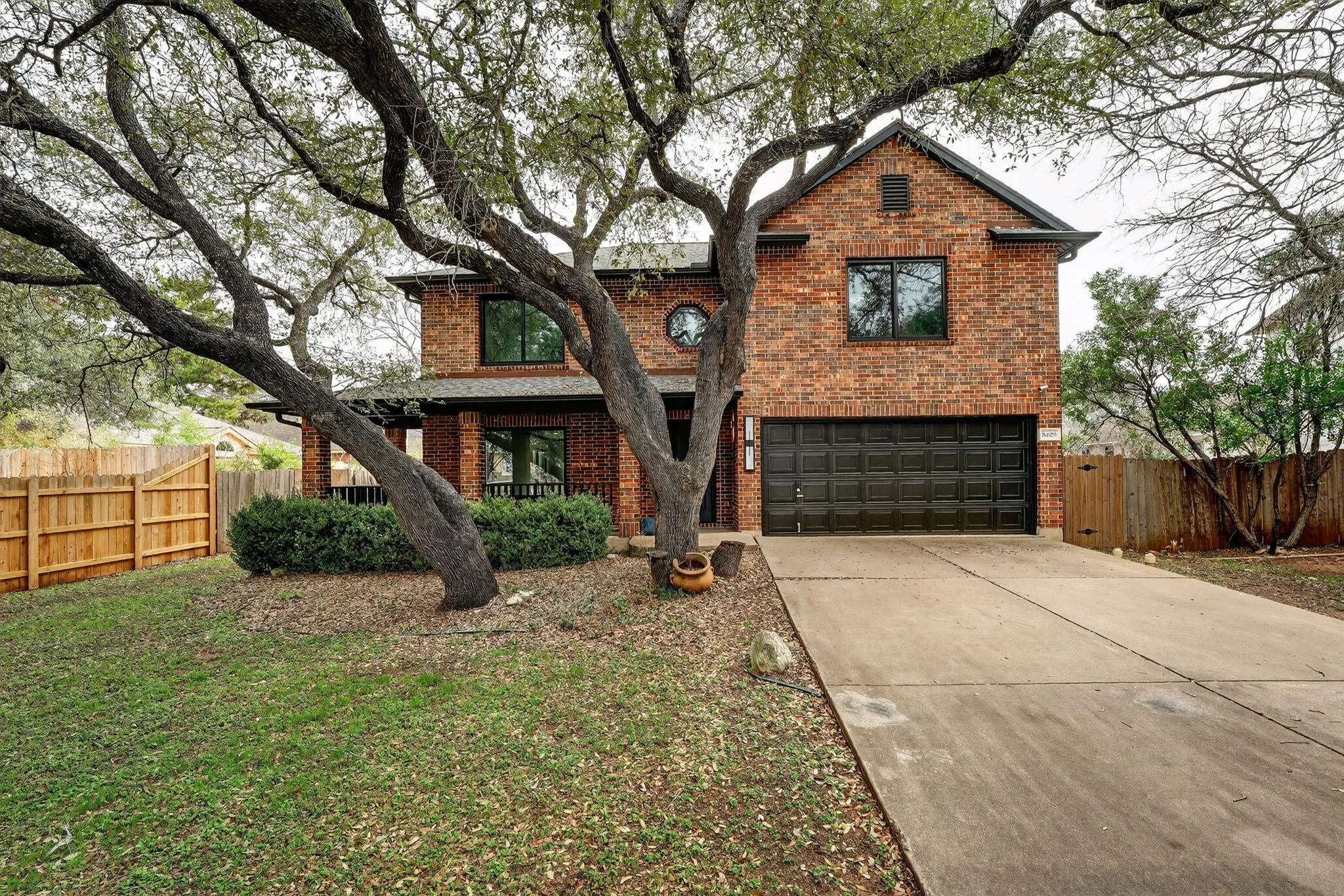 Photo 2 of 8409 NAIRN DR