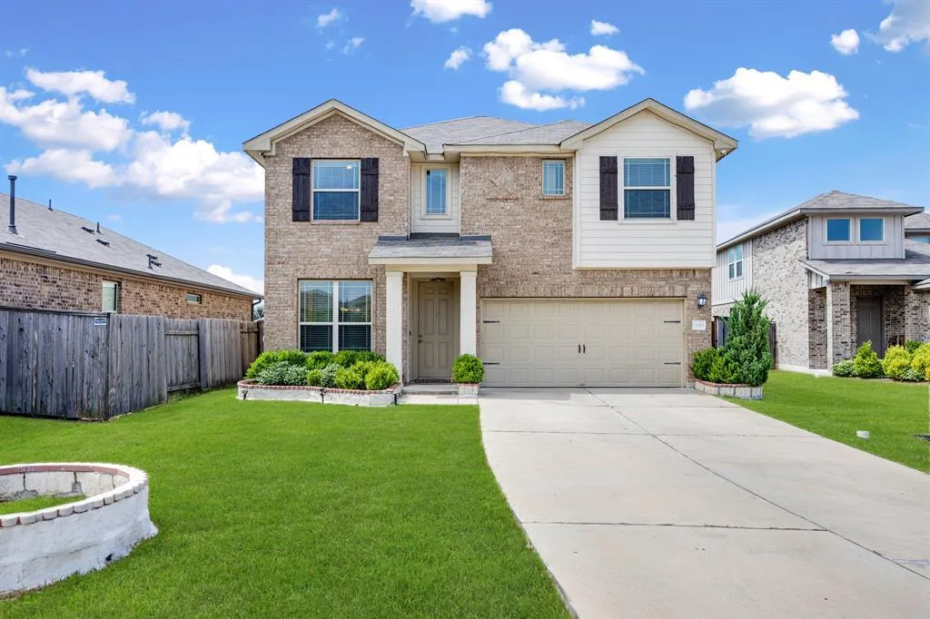 Photo 2 of 11813 SANDY LODGE CT