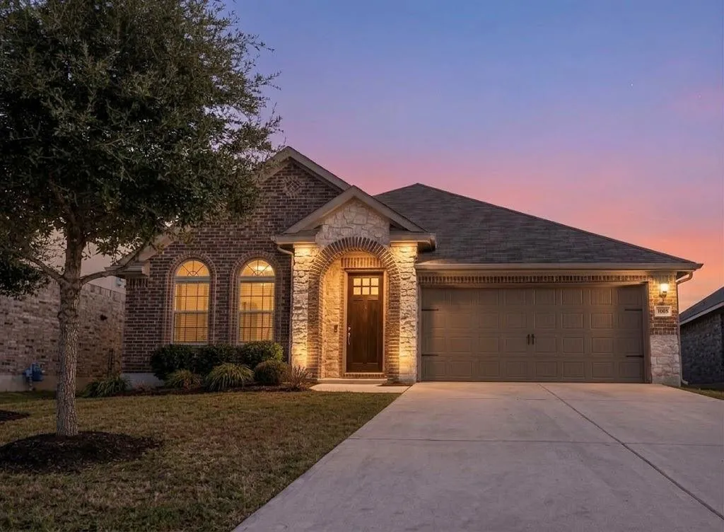 Photo of 1005 SUNDROPS ST, Leander, TX, 78641