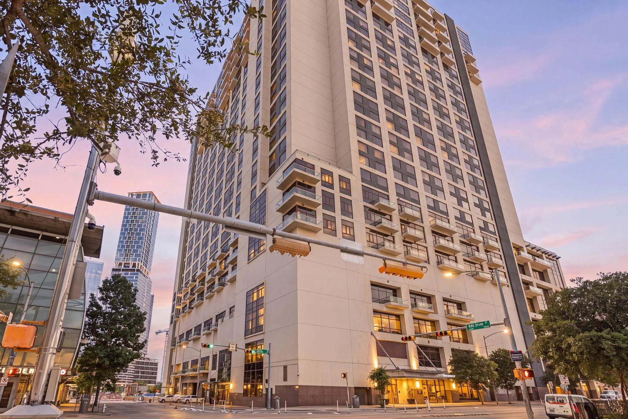 Photo of 555 E 5TH ST #527, Austin, TX, 78701