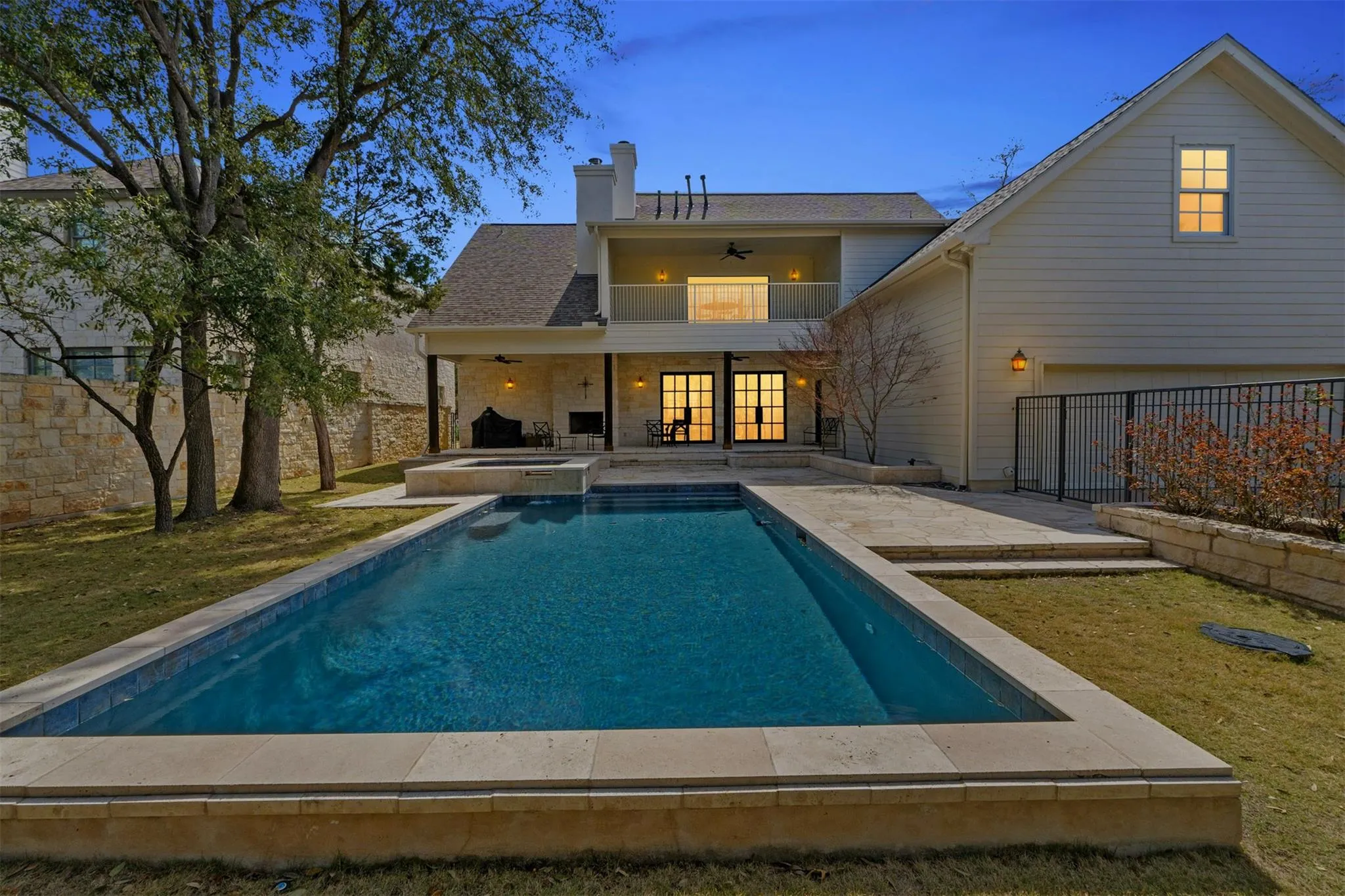 Photo 5 of 625 ROBIN DALE CT
