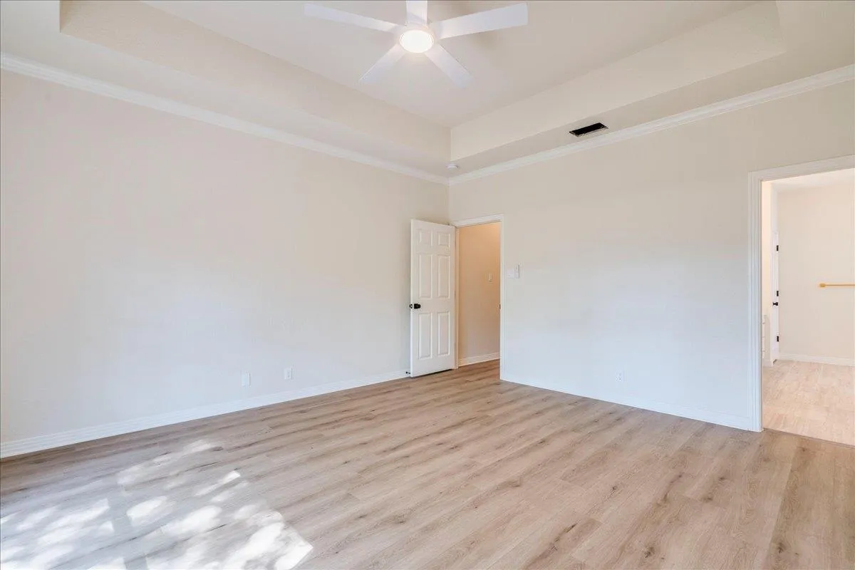 Photo 5 of 107 COPPERLEAF RD