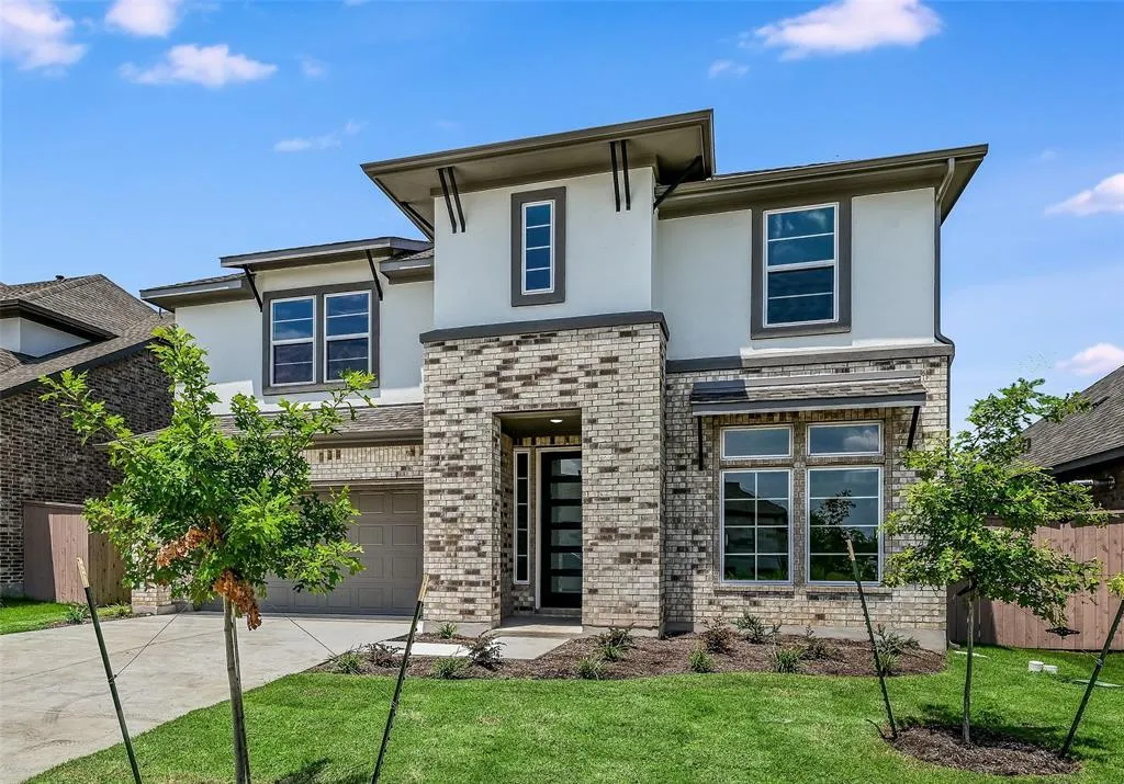 Photo of 326 SMITHSONIAN LN, Kyle, TX, 78640