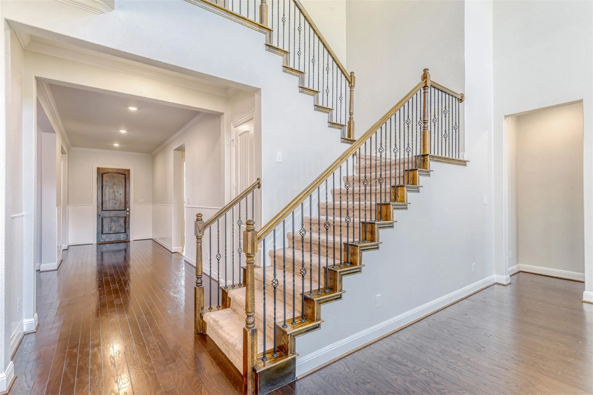 Photo 5 of 20528 WOODVINE AVE