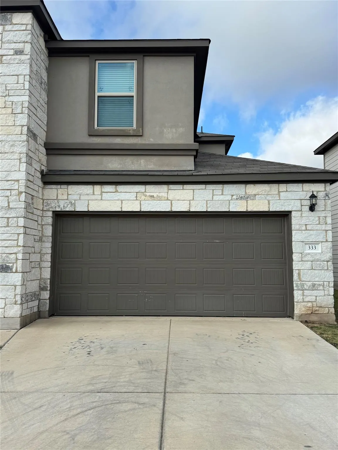 Photo of 333 CAPSTONE RD, Liberty Hill, TX, 78642