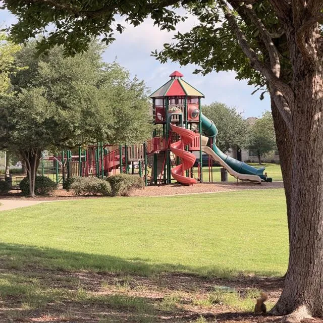 Photo 4 of 4501 HERITAGE WELL LN