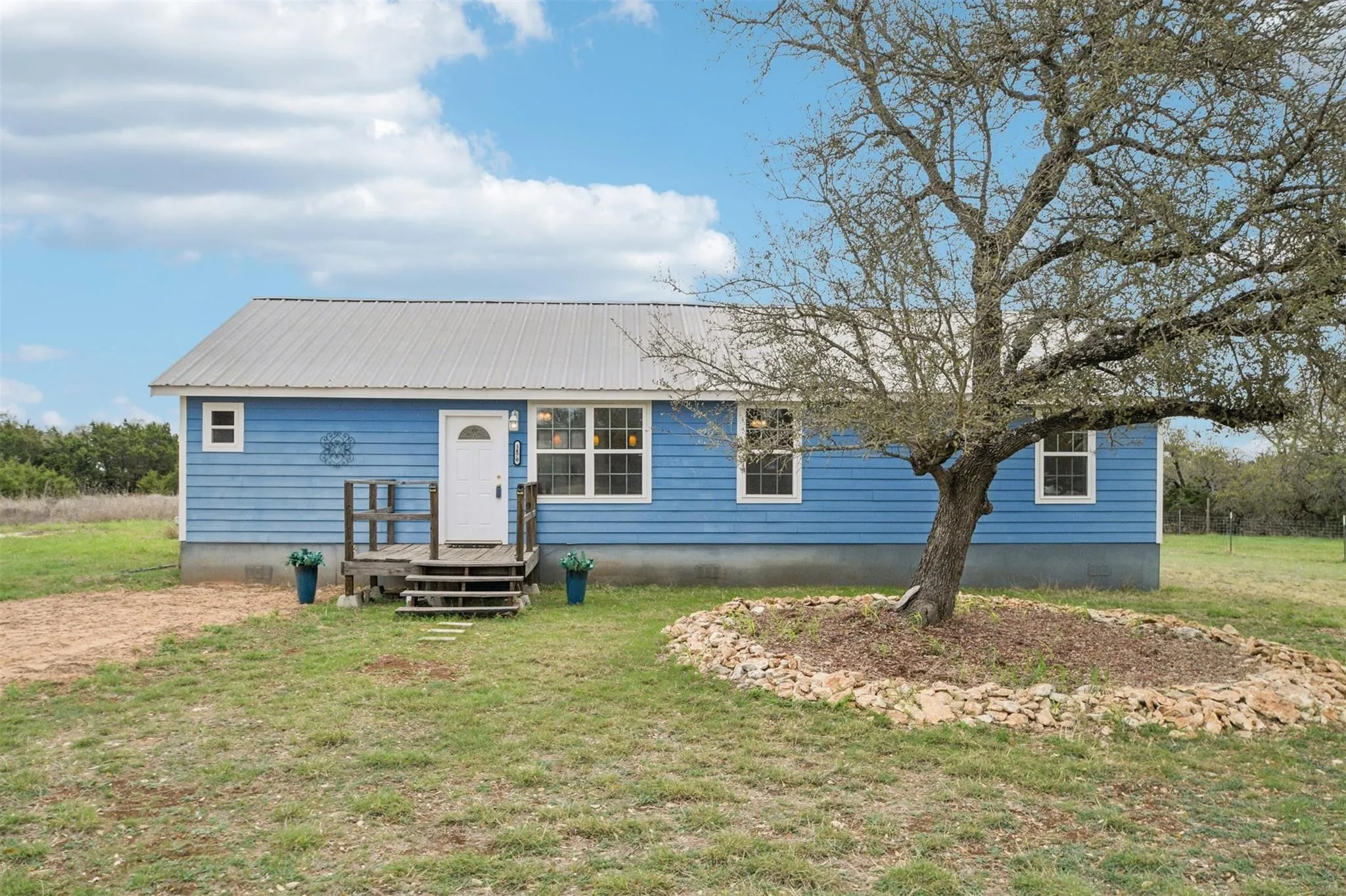 Photo of 1470 OAK GROVE RD, Leander, TX, 78641