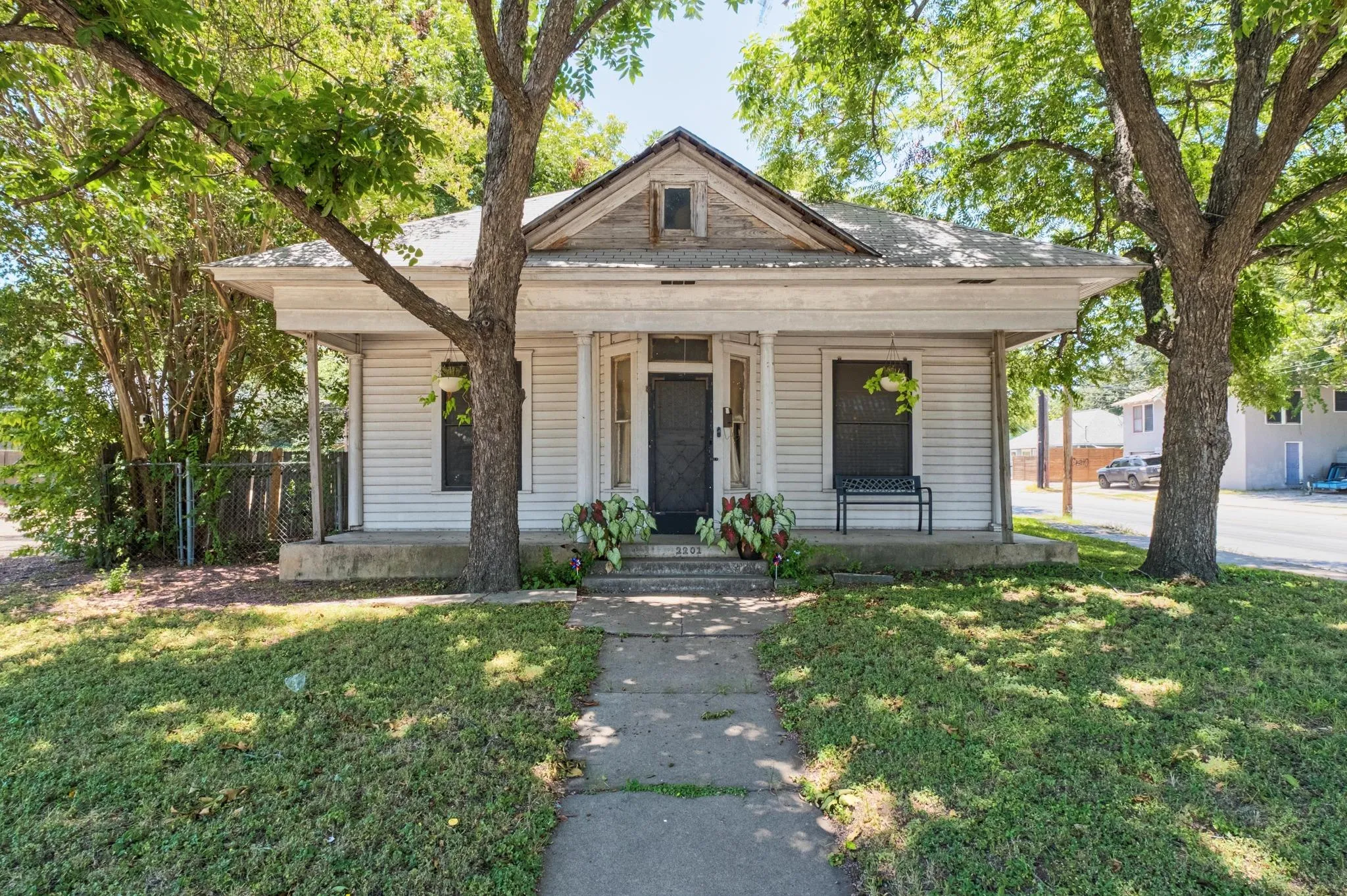 Photo of 2201 E CESAR CHAVEZ ST, Austin, TX, 78702