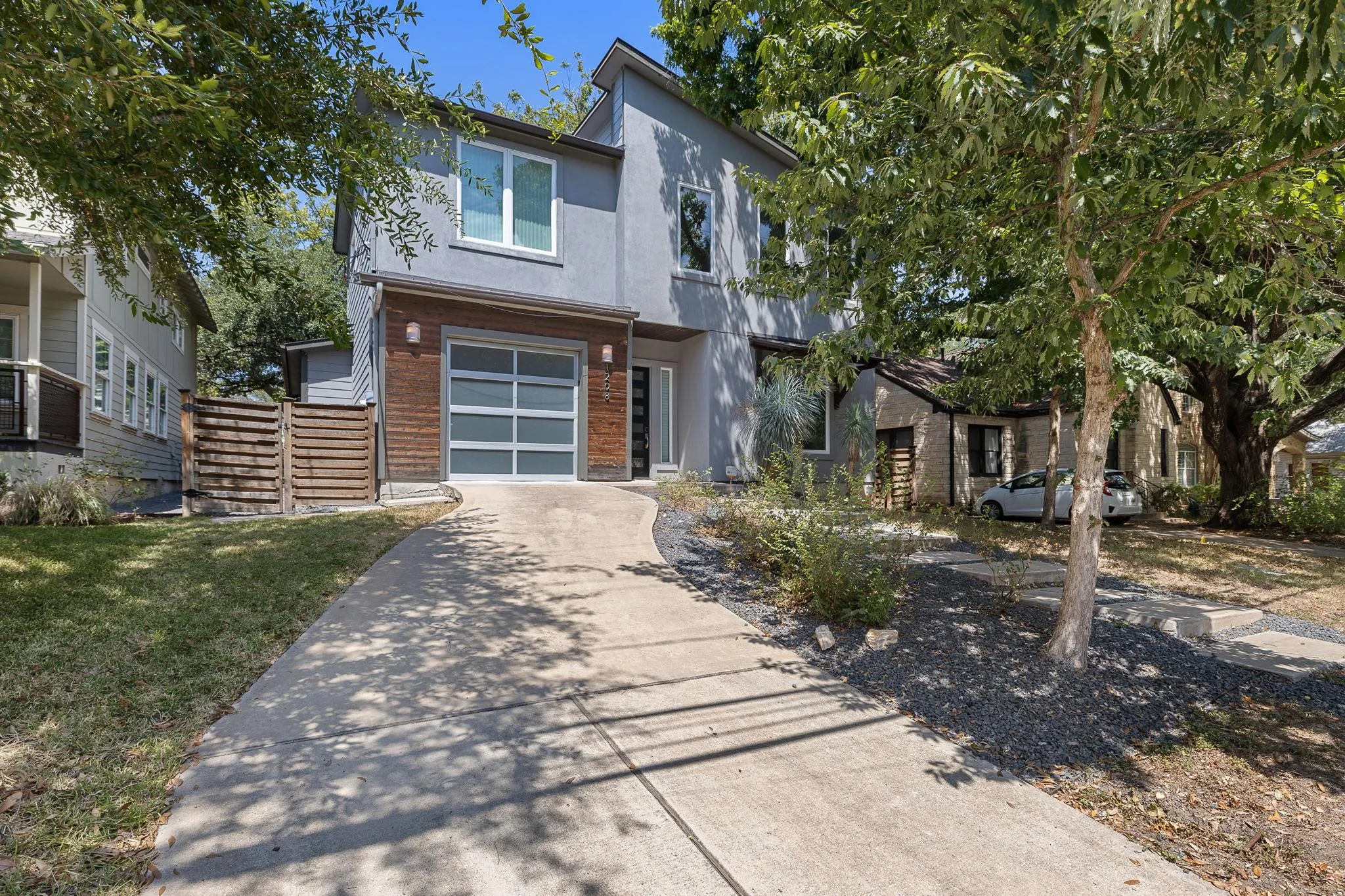 Photo of 1208 KINNEY AVE, Austin, TX, 78704