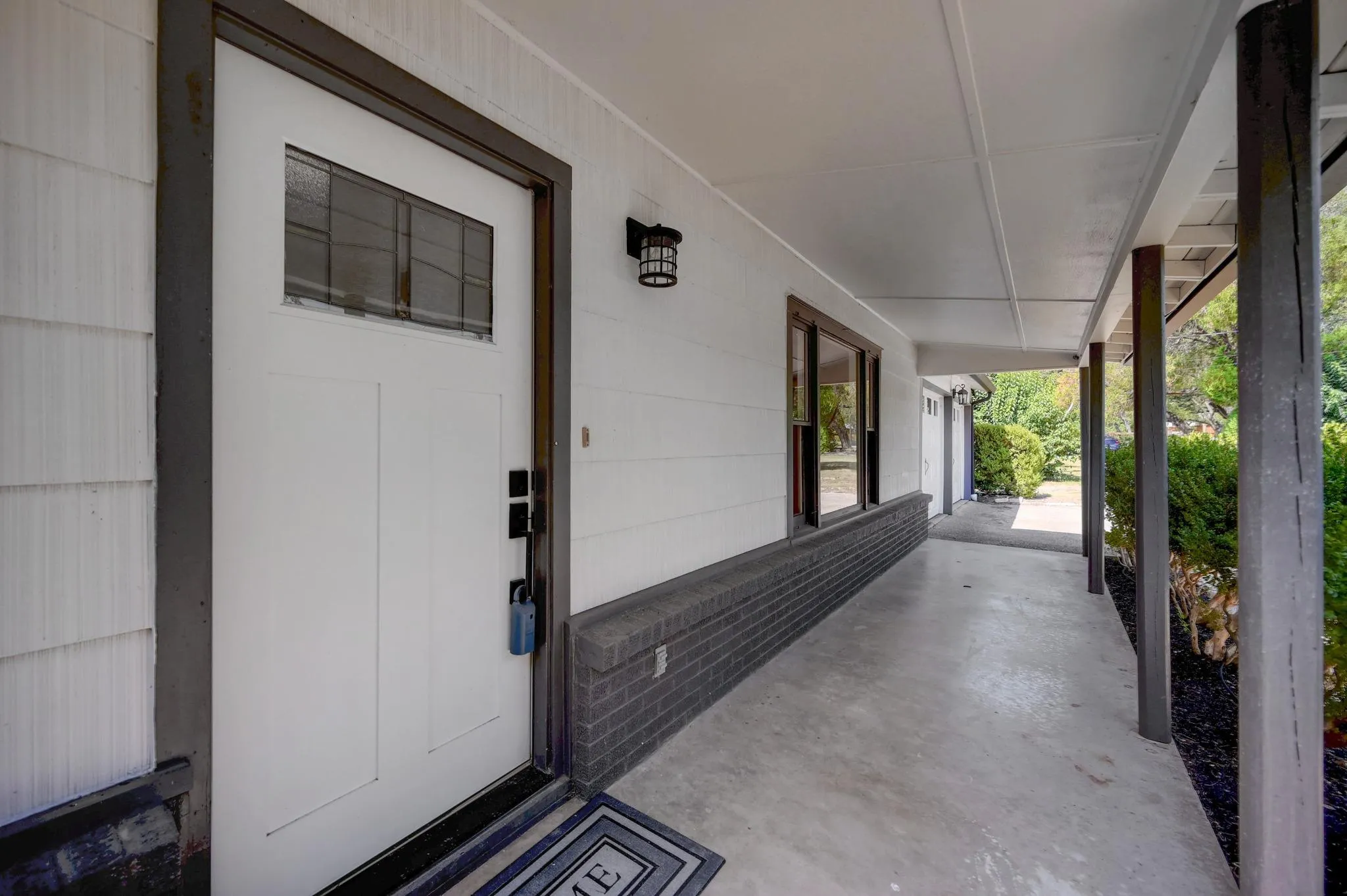 Photo 5 of 7611 OAK HEDGE PL