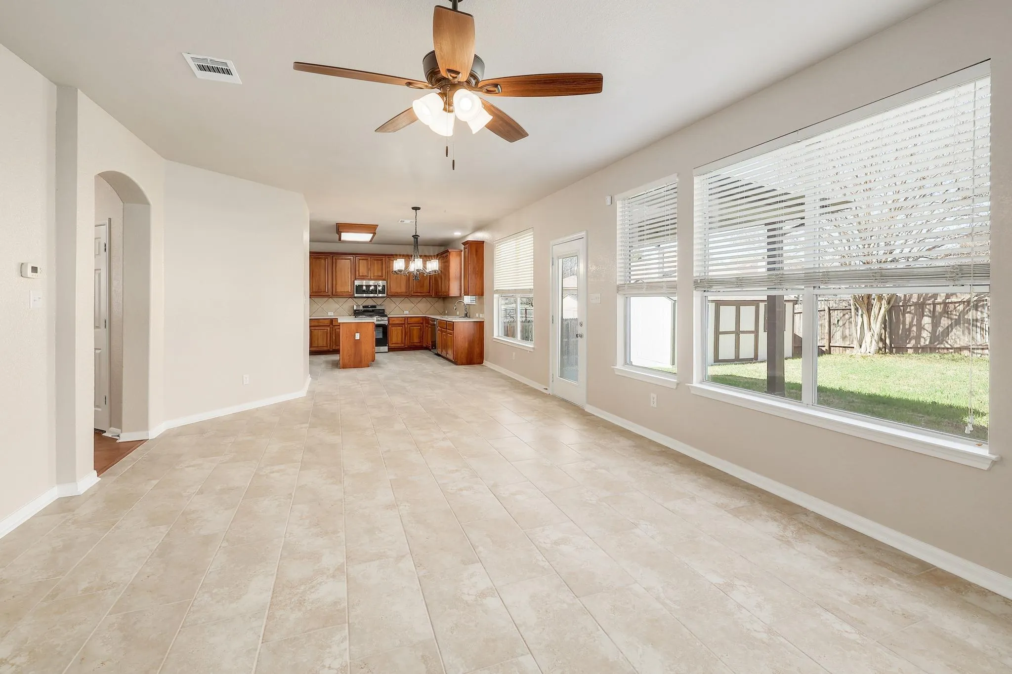 Photo 5 of 2369 CAPROCK PL
