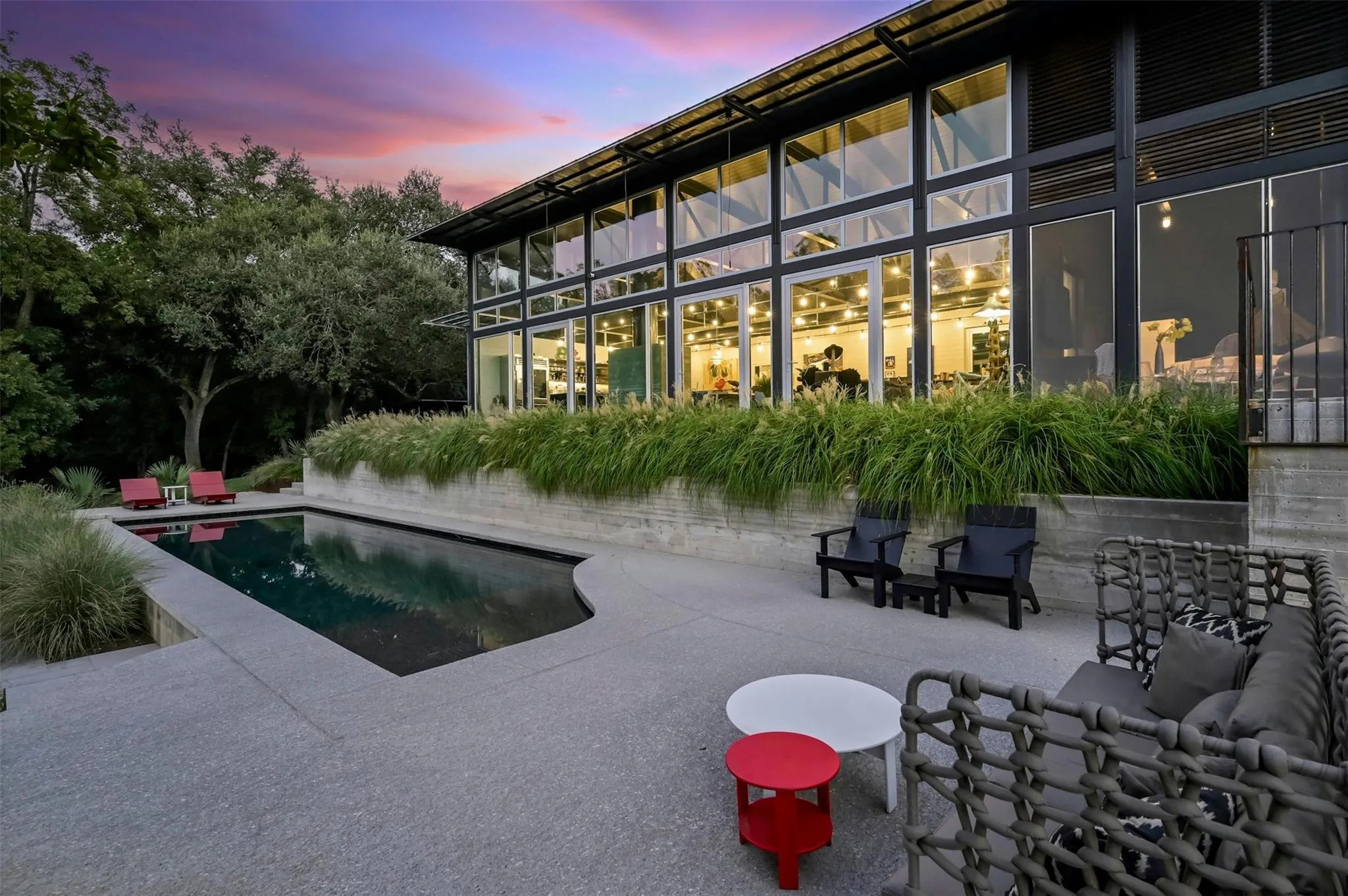 Photo of 2212 RIVER HILLS RD, Austin, 78733
