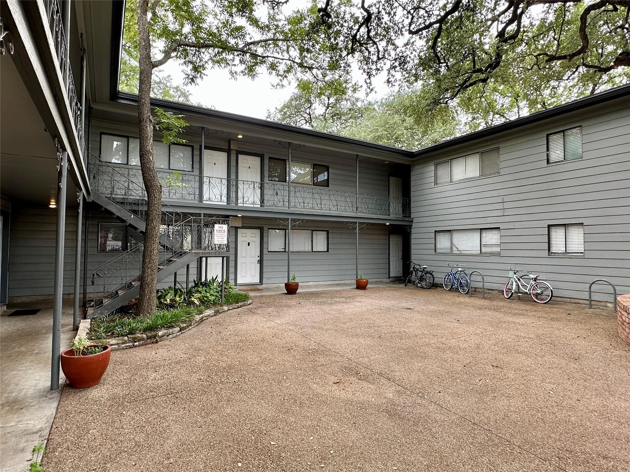 Photo of 803 W 28TH ST #106, Austin, TX, 78705